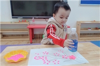 Cùng khám phá giờ học sáng tạo của các em bé ở lớp 0-3 tuổi